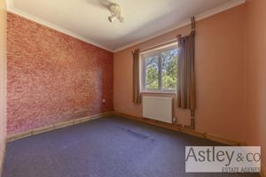 bedroom- click for photo gallery
